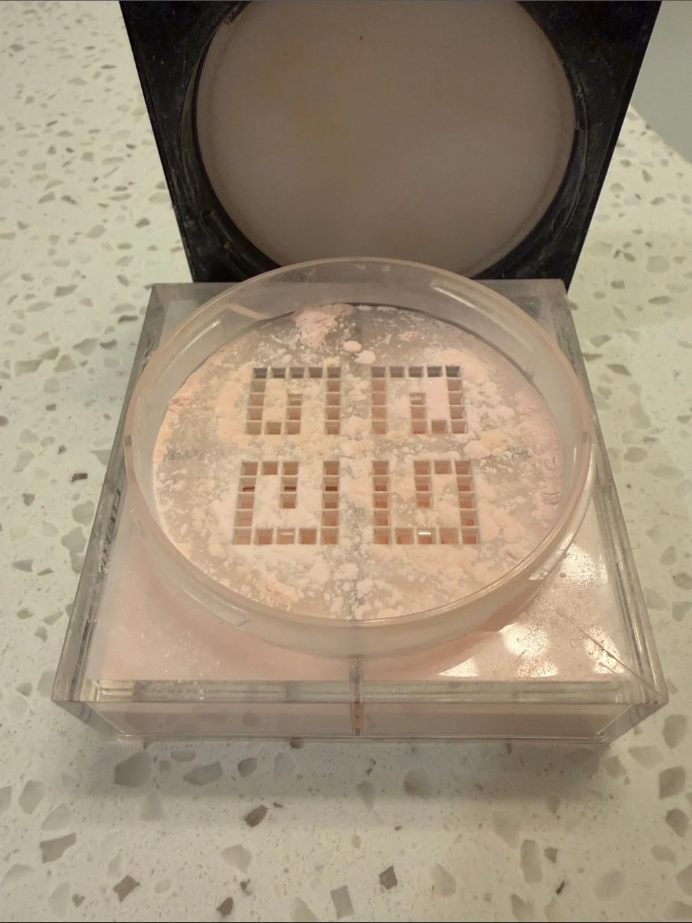 Givenchy Prisme Libre Compact - discontinued voile rose 3